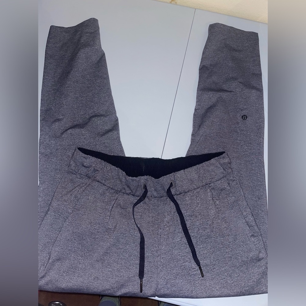 Lululemon straight leg trousers